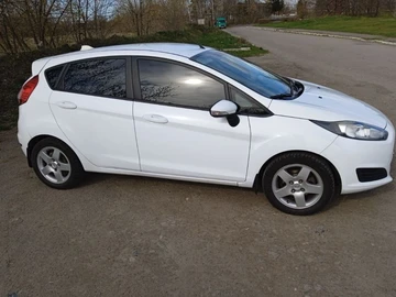 Авто Ford Fiesta 2015 № 8121397