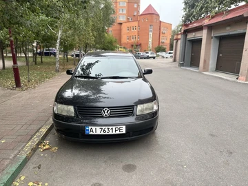 Авто Volkswagen Passat Sedan 1999 № 8121455