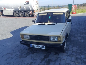 Авто ВАЗ 2104 1988 № 8121652