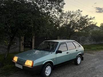 Авто ВАЗ 2109 1996 № 8121657