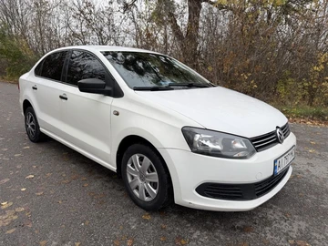 Авто Volkswagen Polo 2013 № 8121749