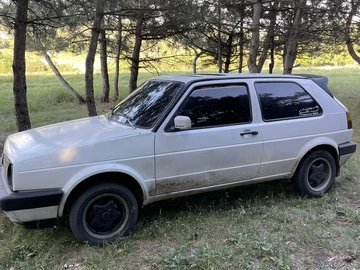 Авто Volkswagen Golf 1988 № 8121777