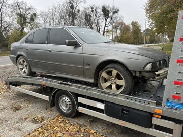 Авто BMW 5 Серия 2002 № 8121901