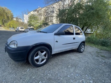 Авто Opel Corsa 1995 № 8121936