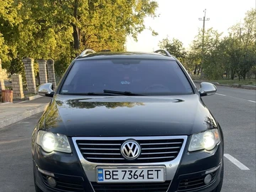 Авто Volkswagen Passat Variant 2006 № 8121937