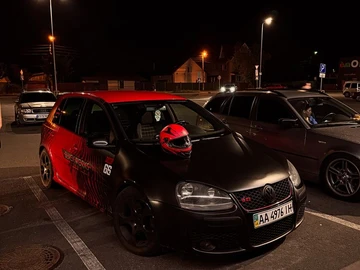 Авто Volkswagen Golf 2006 № 8122032