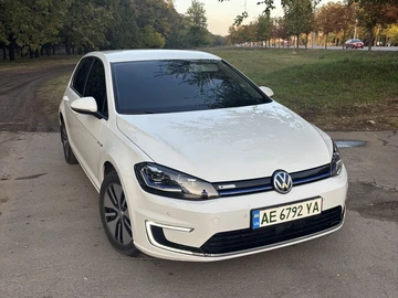 Авто Volkswagen Golf 2017 № 8122035