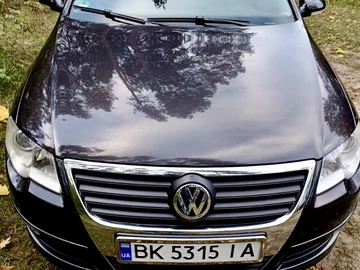 Авто Volkswagen Passat Variant 2005 № 8122045