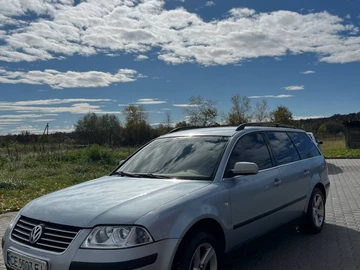 Авто Volkswagen Passat Variant 2003 № 8122253