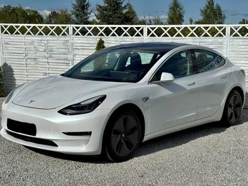 Авто Tesla Model 3 2019 № 8122293