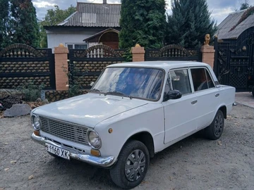 Авто ВАЗ 2101 1978 № 8122300