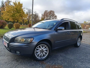 Авто Volvo V50 2005 № 8122313