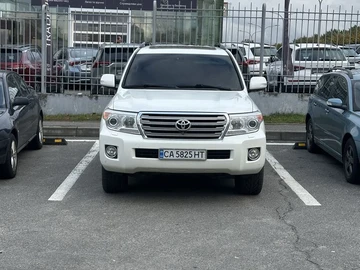 Авто Toyota Land Cruiser 200 2013 № 8122564