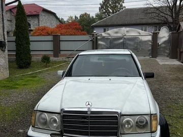 Авто Mercedes W124 1999 № 8122607