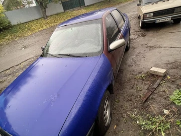 Авто Opel Vectra 1993 № 8122683