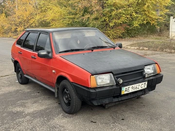 Авто ВАЗ 2109 1995 № 8122701