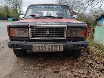 Авто ВАЗ 2107 1990 № 8122709