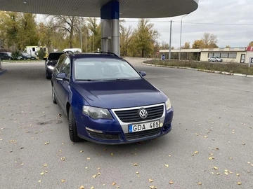 Авто Volkswagen Passat Variant 2006 № 8122711