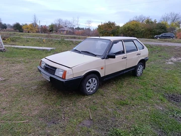 Авто ВАЗ 2109 1989 № 8123157