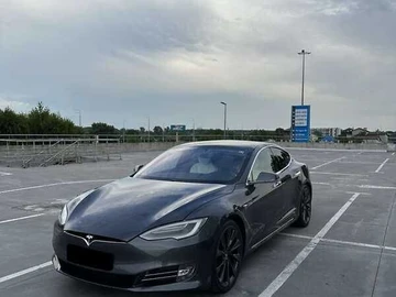 Авто Tesla Model S 2019 № 8123266