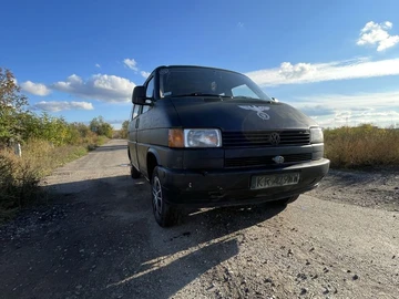 Авто Volkswagen Multivan 1993 № 8123290
