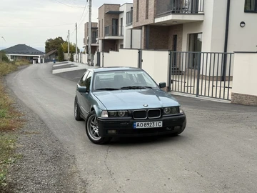 Авто BMW 3 Серия 1995 № 8123302