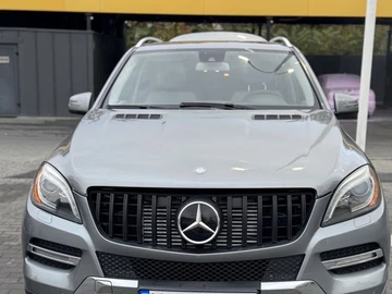 Авто Mercedes 320 2012 № 8123384