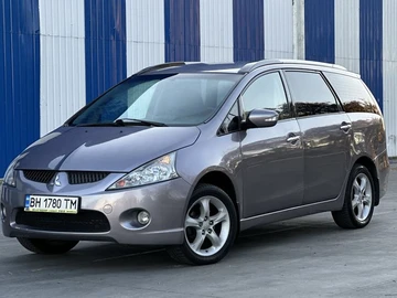 Авто Mitsubishi Grandis 2005 № 8123591