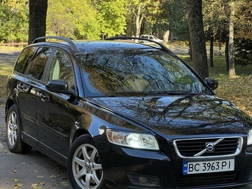 Авто Volvo V50 2008 № 8123610