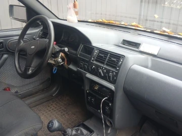 Авто Ford Orion 1991 № 8123640