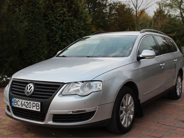 Авто Volkswagen Passat Variant 2009 № 8123633