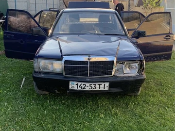 Авто Mercedes 190 1986 № 8123676