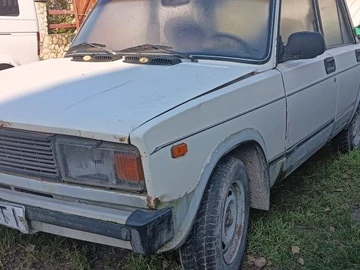 Авто ВАЗ 2105 1990 № 8123715