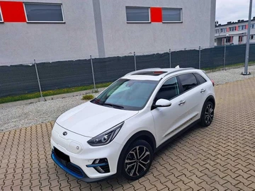 Авто KIA Niro 2020 № 8123721
