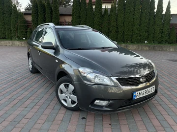 Авто KIA Cee X27 D 2011 № 8123880