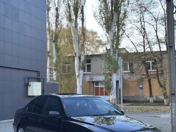 Авто BMW 5 Серия 2002 № 8123903