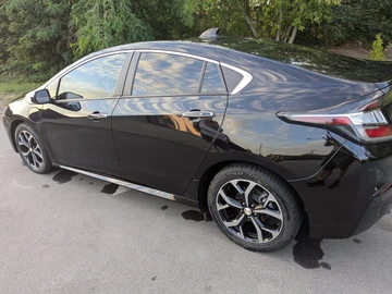 Авто Chevrolet Volt 2018 № 8123979