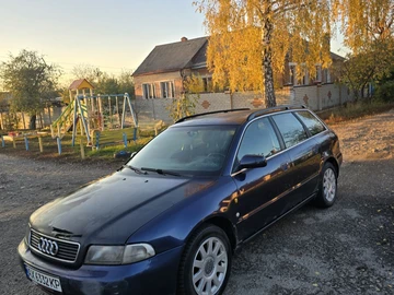 Авто Audi A4 1997 № 8123996