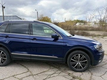 Авто Volkswagen Tiguan 2018 № 8124042