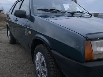 Авто ВАЗ 2109 2005 № 8124047