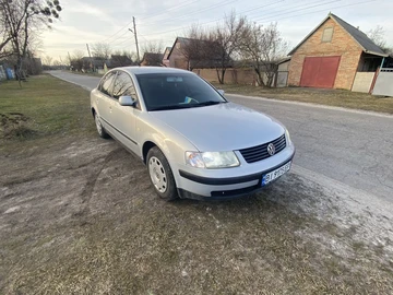 Авто Volkswagen Passat Sedan 1999 № 8124152