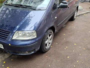 Авто Volkswagen Sharan 2000 № 8124156