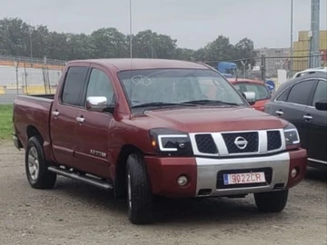 Авто Nissan Titan 2006 № 8124165