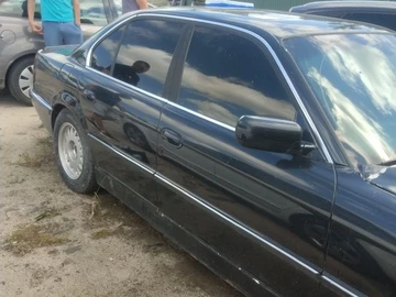 Авто BMW 7 Серия 1994 № 8124262