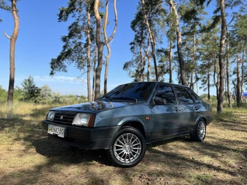 Авто ВАЗ 21099 2000 № 8124320