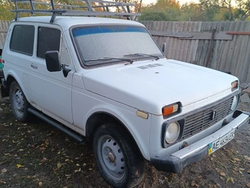 Авто ВАЗ 2121 1989 № 8124477