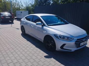 Авто Hyundai Elantra 2016 № 8124585