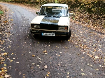 Авто ВАЗ 2105 1981 № 8124614