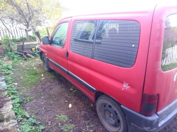 Авто Peugeot Partner 2003 № 8124618
