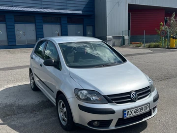 Авто Volkswagen Golf Plus 2008 № 8124756